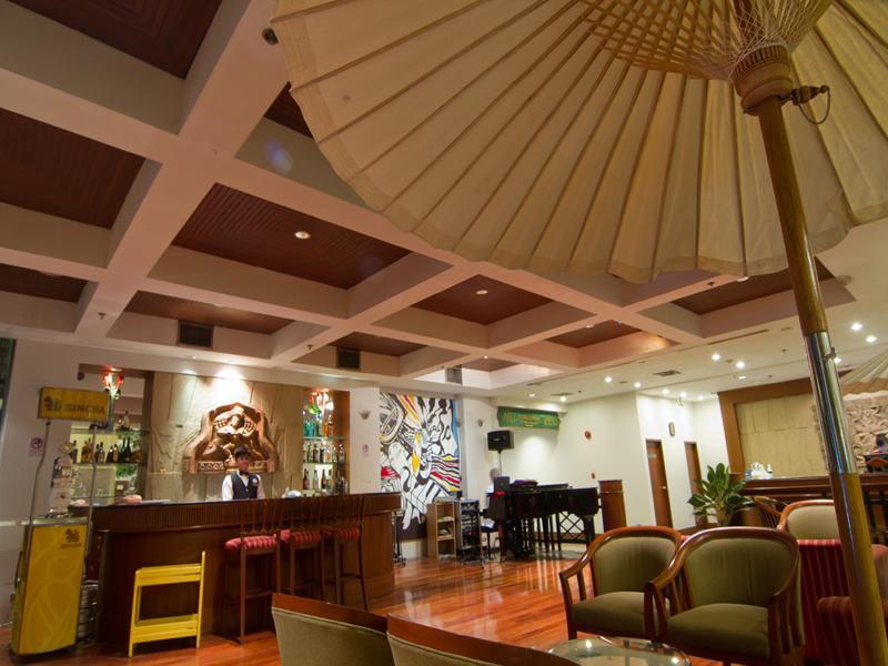 Laithong Hotel Убонратчатхани Экстерьер фото